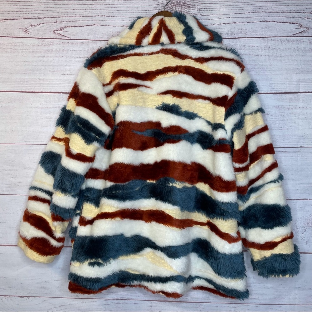Anthropologie faux fur multicolor coat size M - Picture 12 of 15